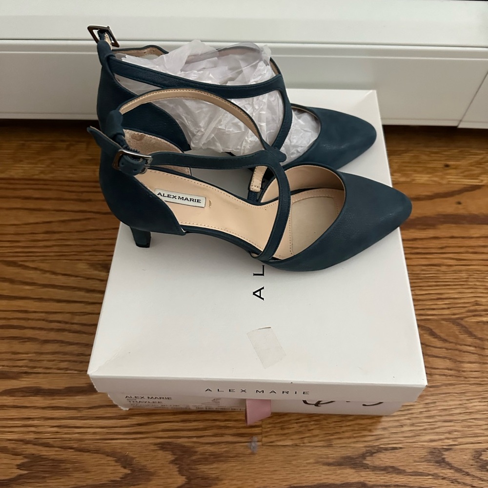 Alex Marie Women's  Heel Sandals Bran New